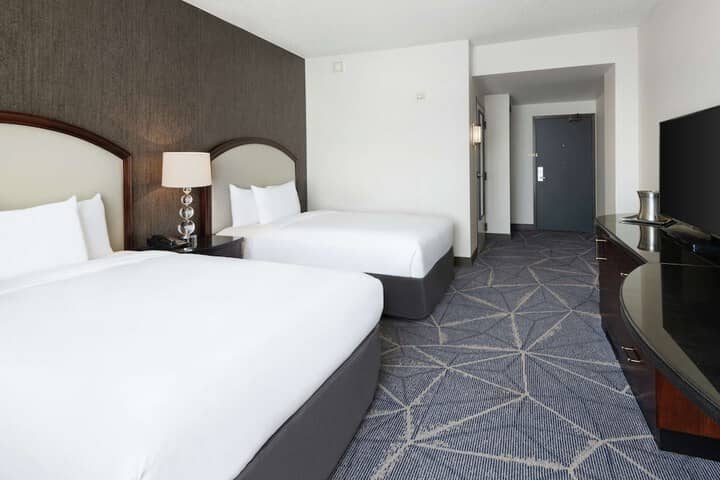 Room 21 of 76